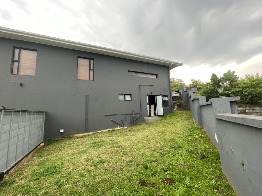4 Bedroom Property for Sale in Blue Bend Eastern Cape